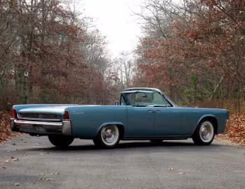 1961 Lincoln Continental Convertible (74А)