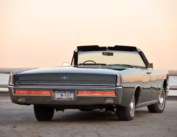 1967 Lincoln Continental Convertible (86 74A)