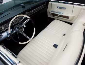 Интерьер 1965 Lincoln Continental Convertible (86 74A)