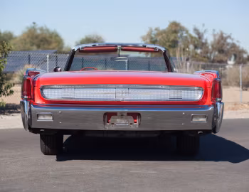 1961 Lincoln Continental Convertible (74А)