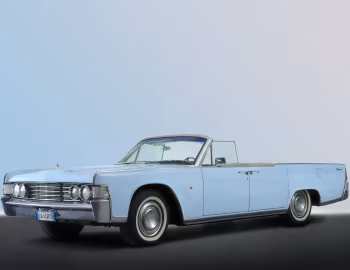 1965 Lincoln Continental Convertible (86 74A)