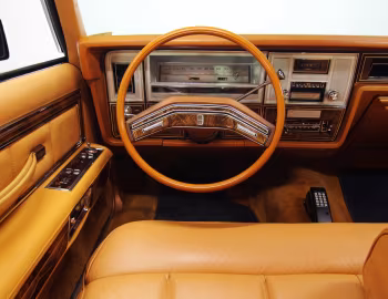 Торпедо 1978 Lincoln Continental Coupe (60B)
