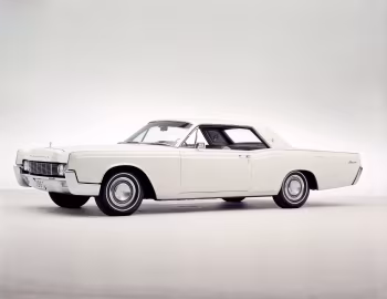1967 Lincoln Continental Hardtop Coupe (89 65A)