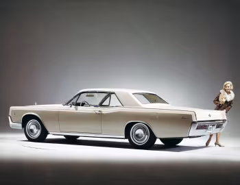 1966 Lincoln Continental Hardtop Coupe (89 65A)
