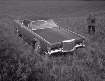 1970–71 Lincoln Continental Mark III (89 65A)