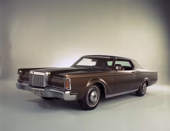1970–71 Lincoln Continental Mark III (89 65A)