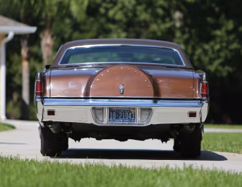 1970–71 Lincoln Continental Mark III (89 65A)