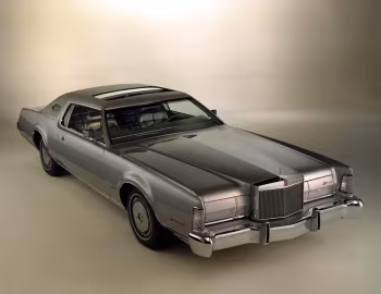 1973 Lincoln Continental Mark IV (89 65D)