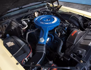 Под капотом 1972 Lincoln Continental Mark IV (89 65D)