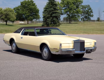 1972 Lincoln Continental Mark IV (89 65D)