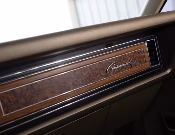 Интерьер 1972 Lincoln Continental Mark IV (89 65D)
