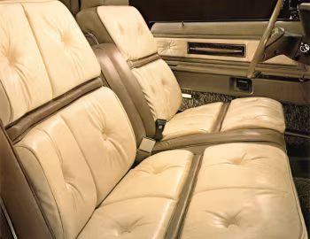 Интерьер 1976 Lincoln Continental Mark IV (89 65D)