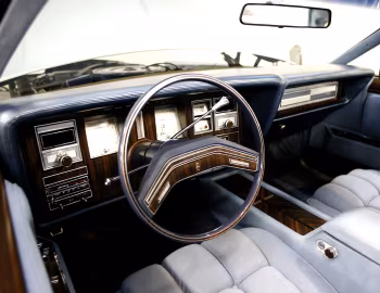 Торпедо 1977–79 Lincoln Continental Mark V