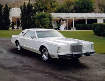 1979 Lincoln Continental Mark V (89 65D)