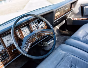 Торпедо 1977 Lincoln Continental Mark V "Cartier Edition" (89 65D)