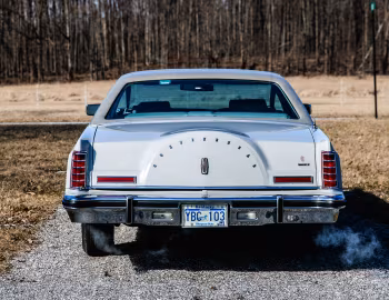 1977 Lincoln Continental Mark V "Cartier Edition" (89 65D)