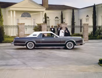 1977 Lincoln Continental Mark V "Pucci Edition" (89 65D)