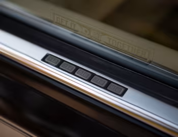 Интерьер 1983 Lincoln Continental Mark VI Bill Blass Designer Series Coupe (98 66D)