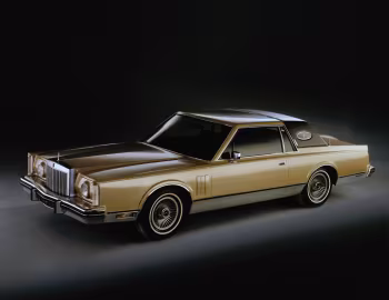 1981 Lincoln Continental Mark VI Coupe with Auxiliary Front Lamps (95 66D)