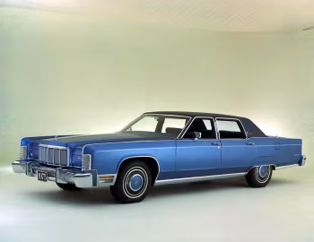 1975 Lincoln Continental Sedan (53A)