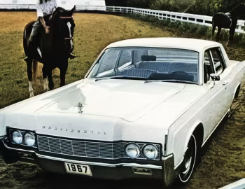 1967 Lincoln Continental Sedan (82 53A)