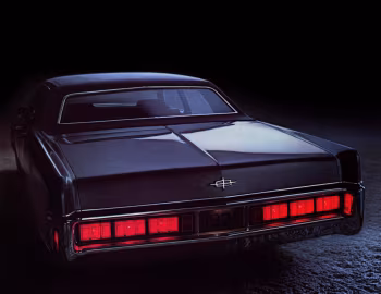 1971 Lincoln Continental Sedan (82 53A)