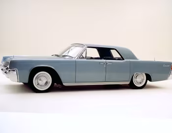 1961 Lincoln Continental Sedan (53А)
