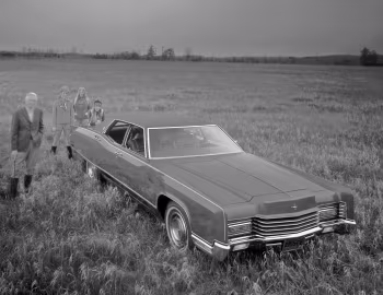 1970 Lincoln Continental Sedan (82 53A)
