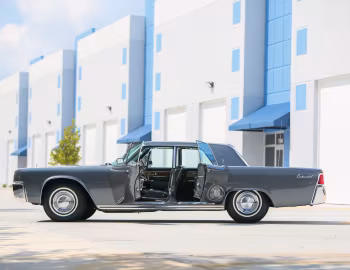 1962 Lincoln Continental Sedan (53A)
