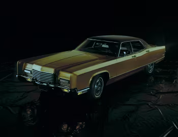 1971 Lincoln Continental Sedan (82 53A)