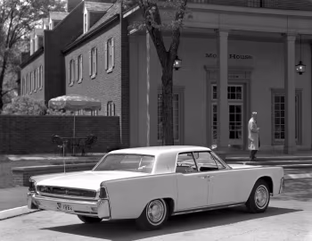 1962 Lincoln Continental Sedan (53A)