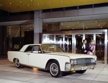 1963 Lincoln Continental Sedan (53A)