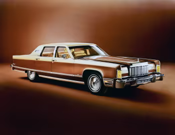 1976 Lincoln Continental Town Car (53A)