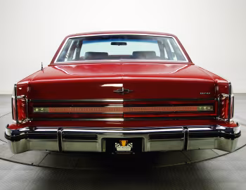 1976 Lincoln Continental Town Car (53A)