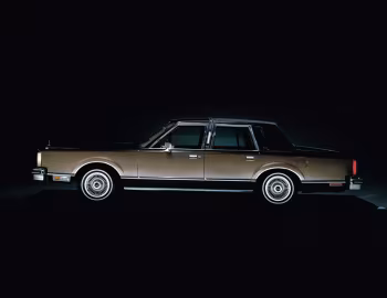 1980 Lincoln Continental Town Car (82)