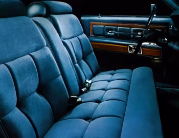 Интерьер 1976 Lincoln Continental Coupe (81 60B)