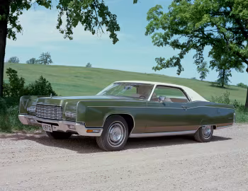 1972 Lincoln Continental Coupe (81 65A)