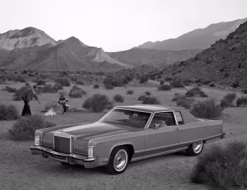 1977 Lincoln Continental Coupe (81 60B)