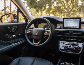 Торпедо 2020–22 Lincoln Corsair [North America] '2019–22