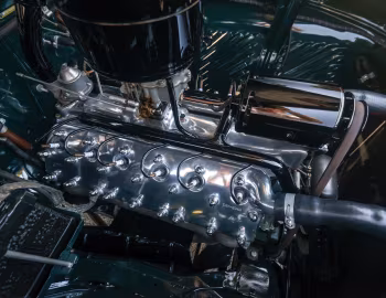 Под капотом 1941 Lincoln Custom Limousine (32)