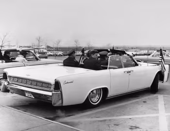 Lincoln Continental Convertible, John Fitzgerald Kennedy