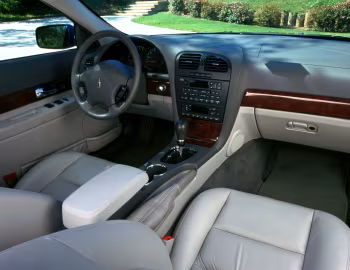 Интерьер 2000–02 Lincoln LS '1999–2002