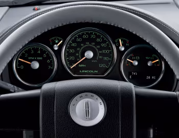 Комбинация приборов 2006–08 Lincoln Mark LT '2005–08