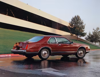 1984–85 Lincoln Continental Mark VII