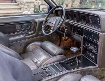 Интерьер 1985 Lincoln Continental Mark VII LSC (98 63D)