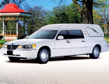 Lincoln Town Car Paramount Funeral Coach by Miller-Meteor '2000–03