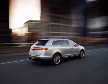 2010–12 Lincoln MKT '07.2009–12