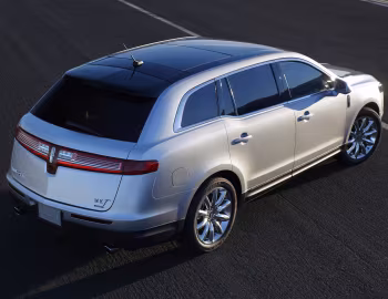 2010–12 Lincoln MKT '07.2009–12