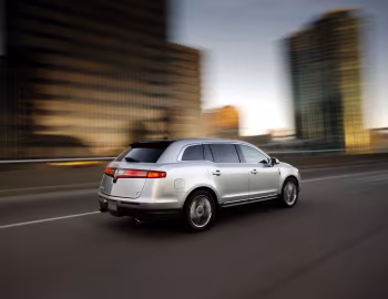 2010–12 Lincoln MKT '07.2009–12