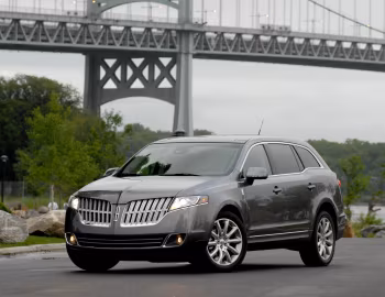 2010–12 Lincoln MKT '07.2009–12